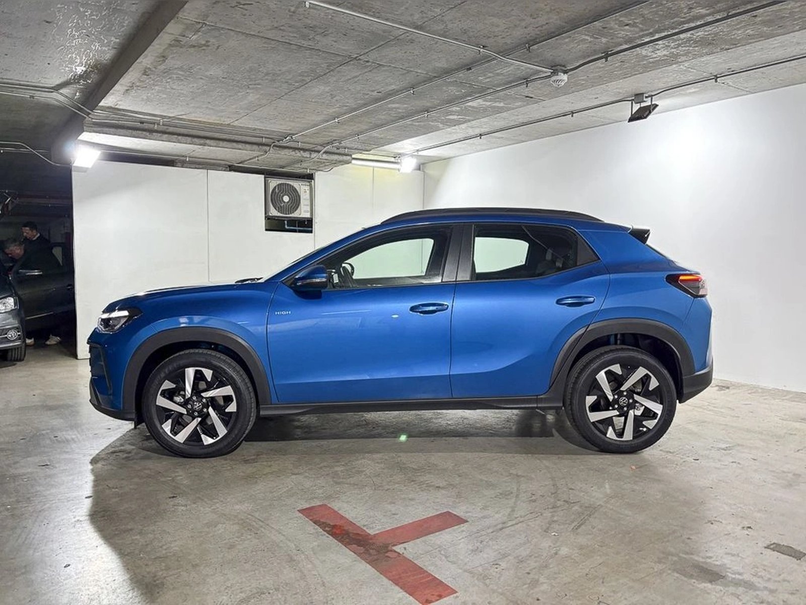 VOLKSWAGEN TERA 1.0 TSI AT High 2026 - Imagen 8 de 16