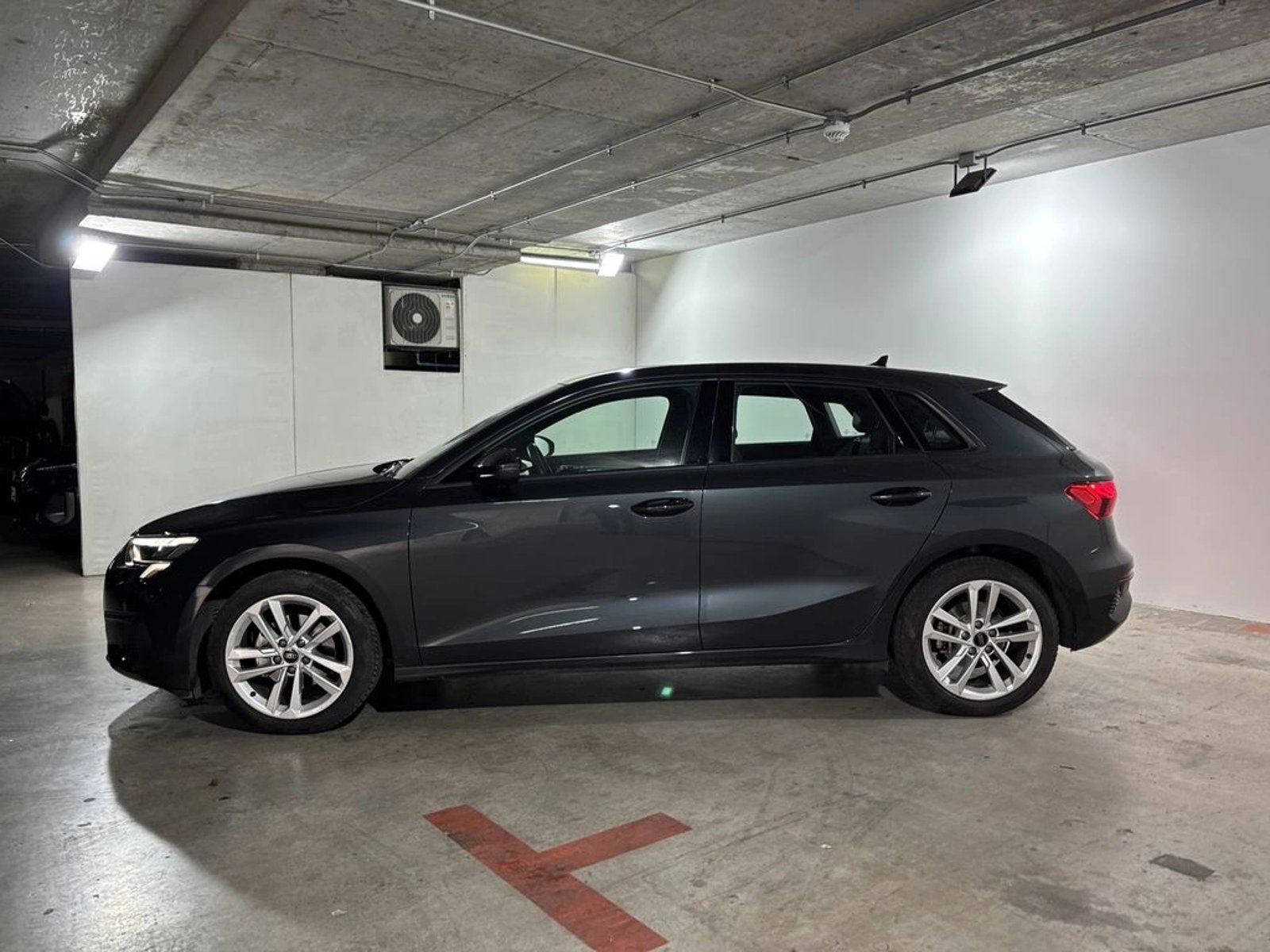 Audi A3 SPORTBACK 35 TFSI 1.4 AUT 2024 - Imagen 9 de 18