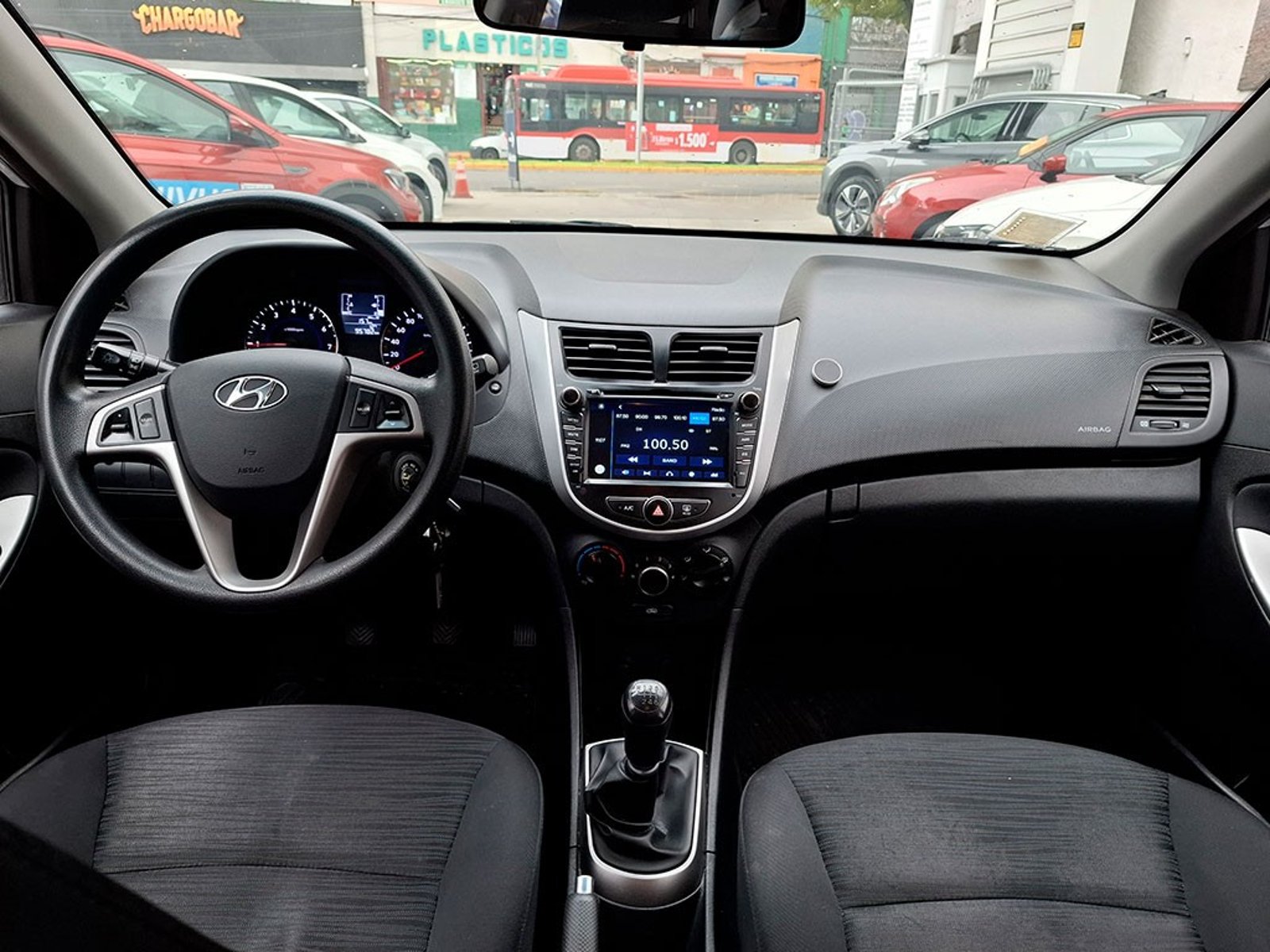 Hyundai ACCENT RB 1.4 2019 - Imagen 9 de 20