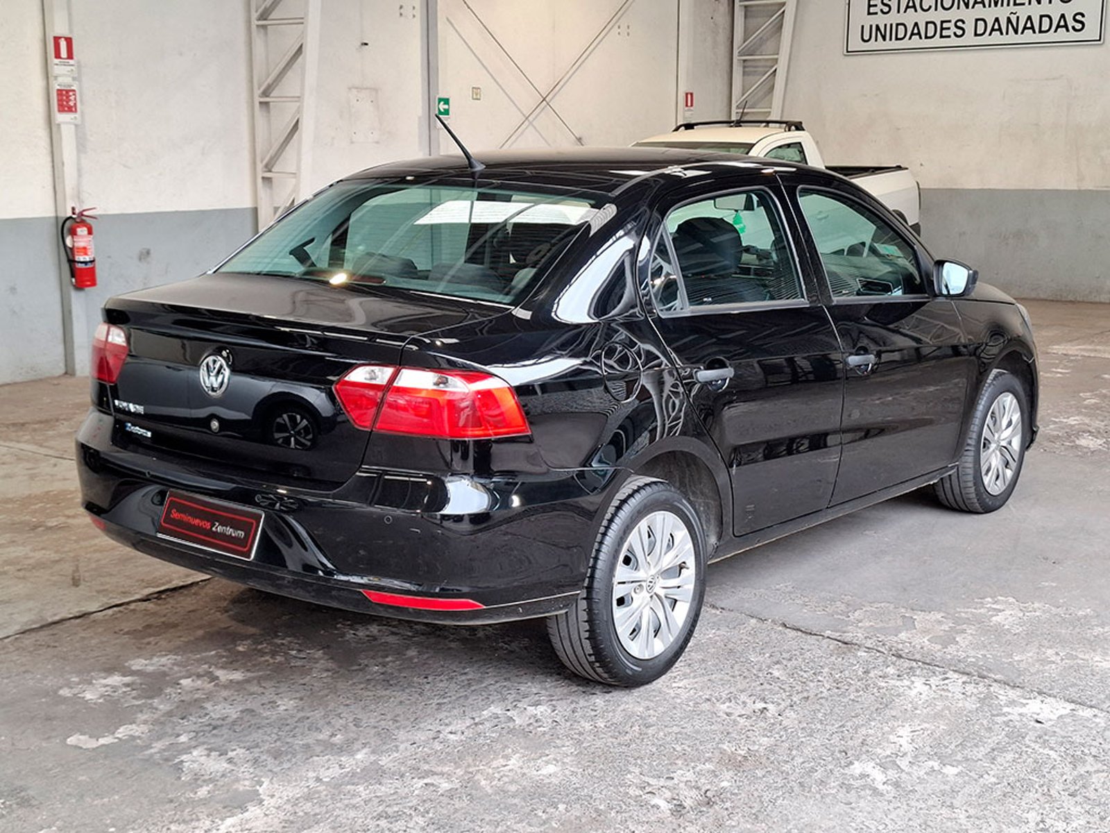 Volkswagen VOYAGE 1.6 TRENDLINE 2022 - Foto 5 de 20
