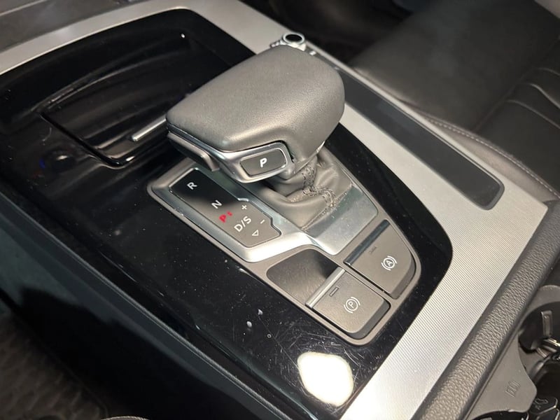 Audi Q5 SPORT 2.0 SUV 45 TFSI AT 4X4 2023 - Imagen 16 de 20