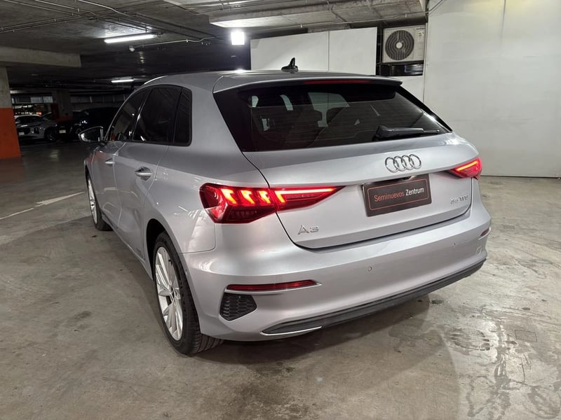 Audi A3 SPORTBACK 35 TFSI 1.4 AUT 2022 - Imagen 9 de 19
