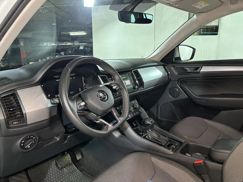 Skoda KODIAQ FL 1.4 TSI AT - Ambition 2025 - Imagen 13 de 20