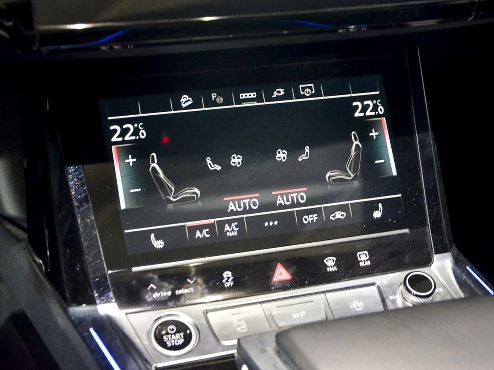 AUDI Q8 e-tron 3.0 55 TFSI SPORT PI QUATTRO 4X4 AT 5P 2025 - Imagen 13 de 19