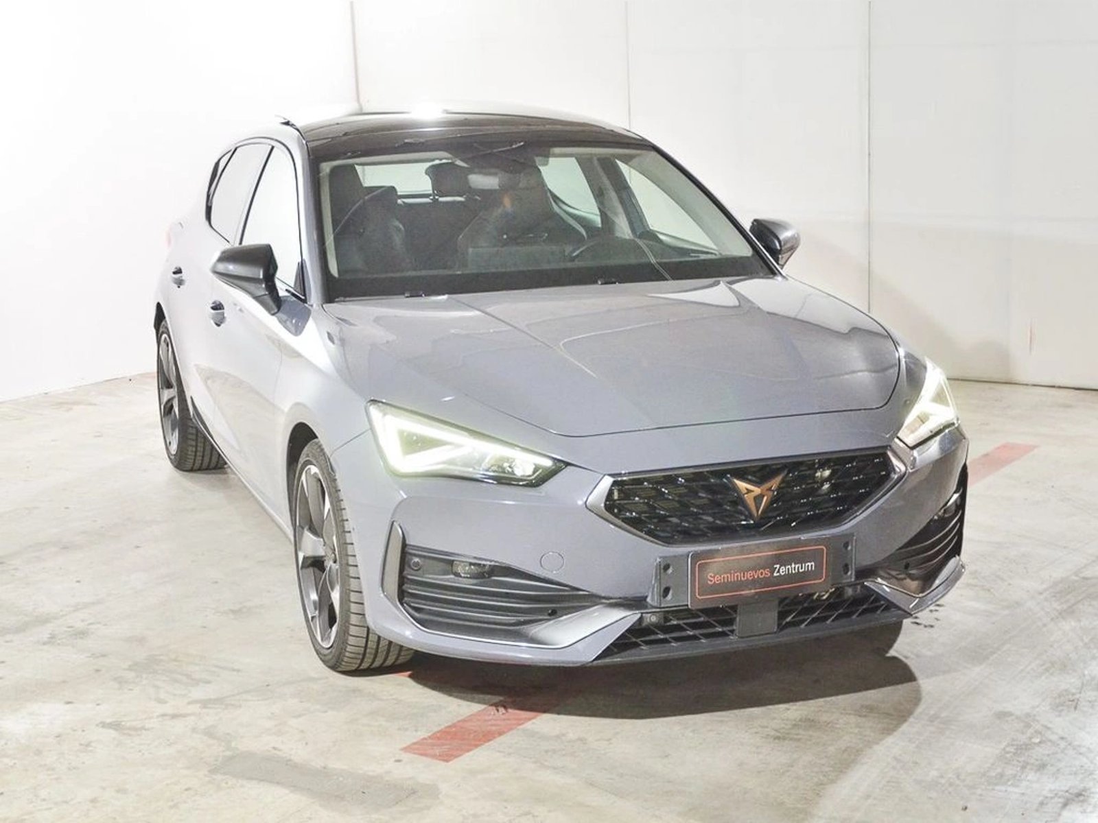 CUPRA LEÓN 1.4 TSI AT 2024 - Foto 3 de 9