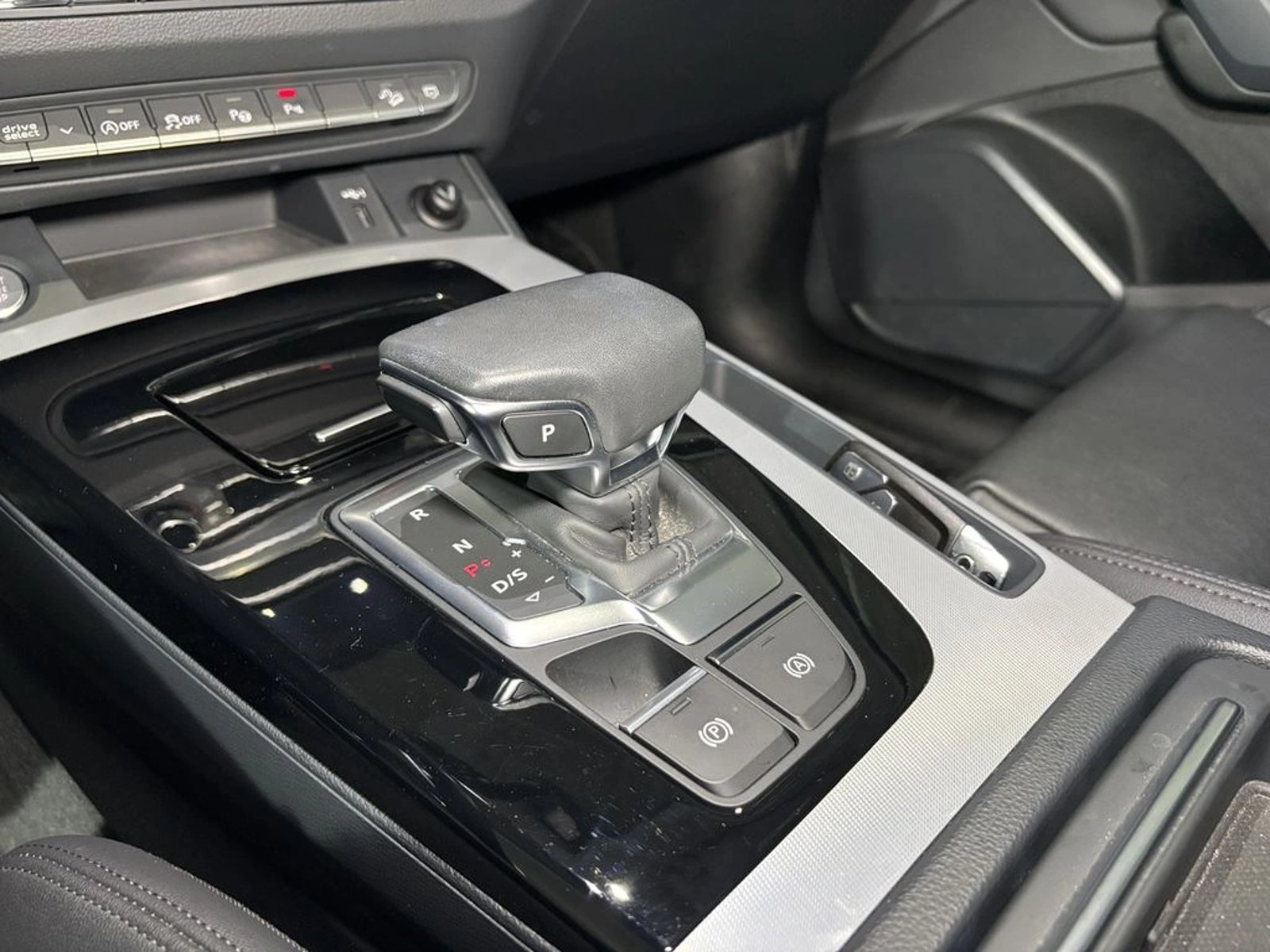 Audi Q5 Sportback 45 TFSI Sport 2024 - Imagen 16 de 20