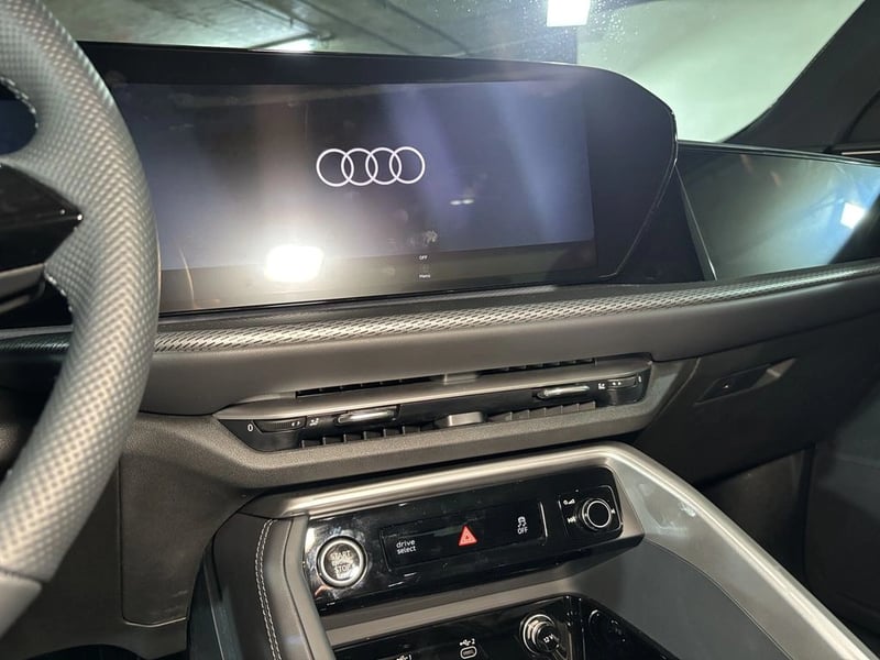 Audi Q5 NEW  SPORTBACK  SLINE TFSI 4X4 2.0 AUT 2026 - Imagen 18 de 20