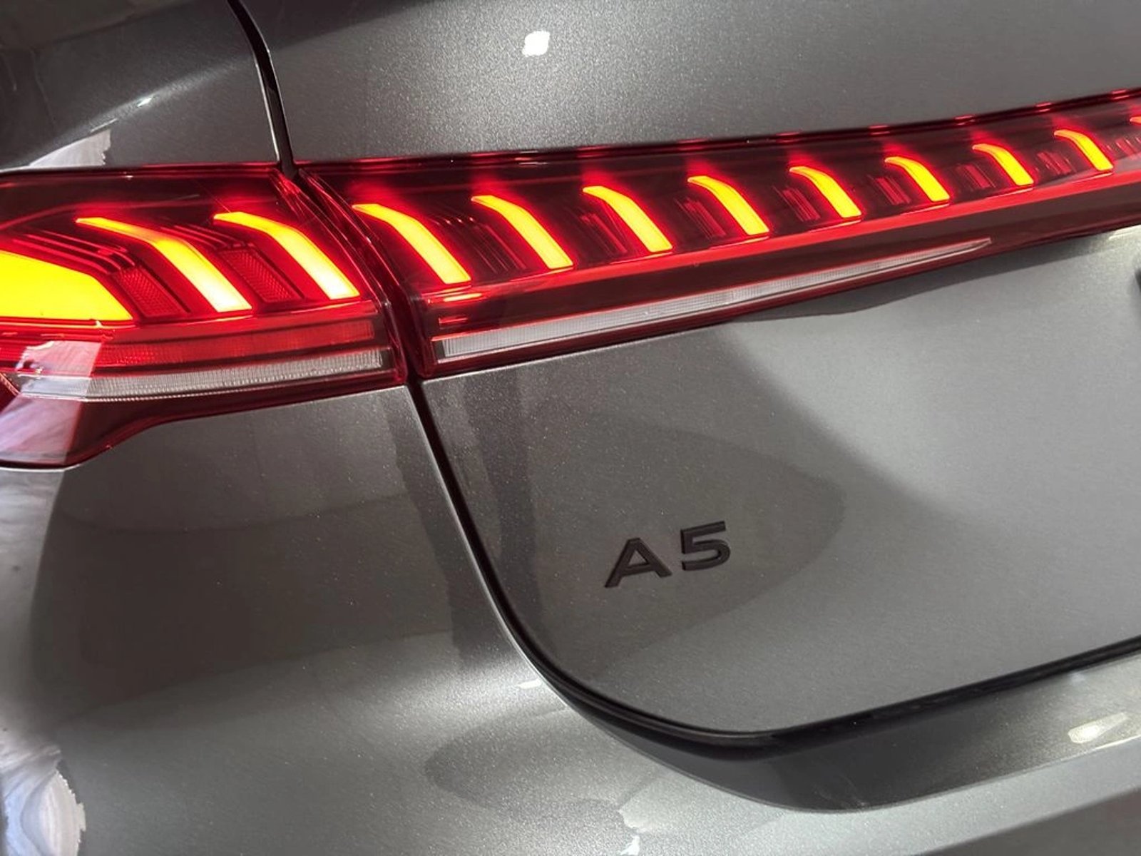 Audi A5 2.0 TFSI S-LINE QUATTRO S-TRONIC AT 4P 2026 - Imagen 8 de 20