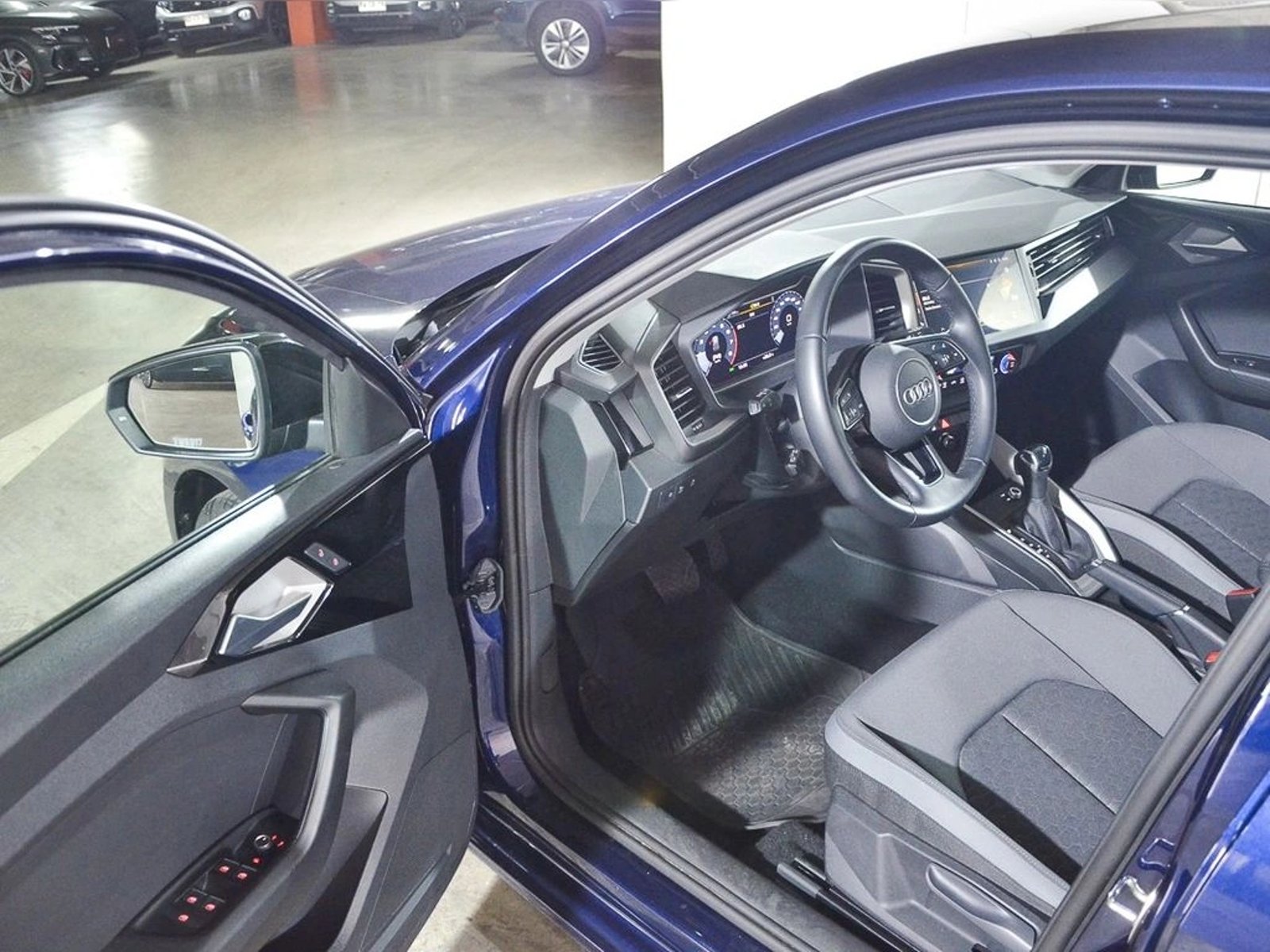 AUDI A1 Sportback 30 TFSI Sport 2024 - Imagen 8 de 15