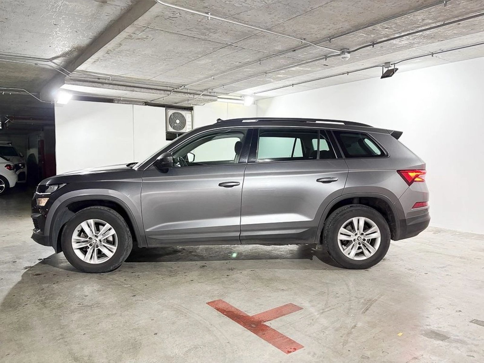 SKODA KODIAQ 1.4 TSI AT - AMBITION 2023 - Imagen 6 de 12