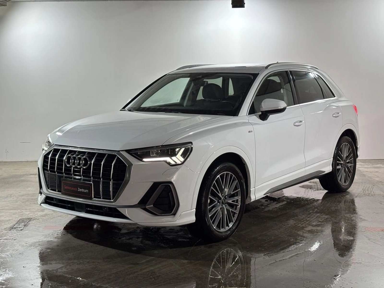 Audi Q3 35 TFSI 1.4 AUT S-Line 2024