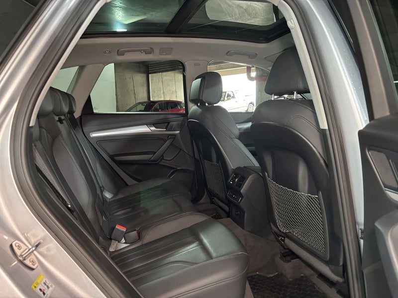 Audi Q5 SPORT 2.0 SUV 45 TFSI AT 4X4 2023 - Imagen 8 de 20