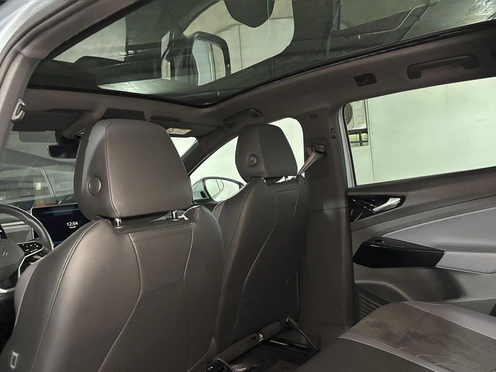 VOLKSWAGEN ID4 ID4 PRO AUT 2025 - Imagen 16 de 17