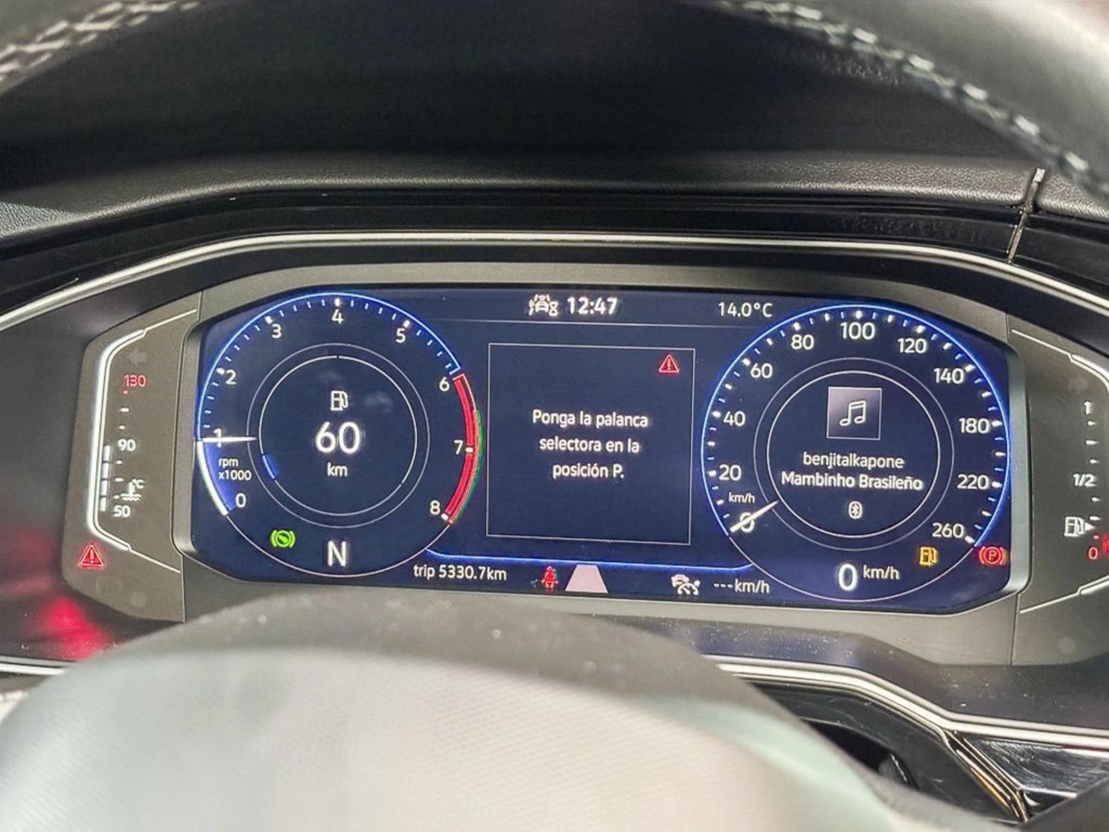 VOLKSWAGEN NIVUS 1.0 TSI AT HIGHLINE 2025 - Imagen 14 de 16