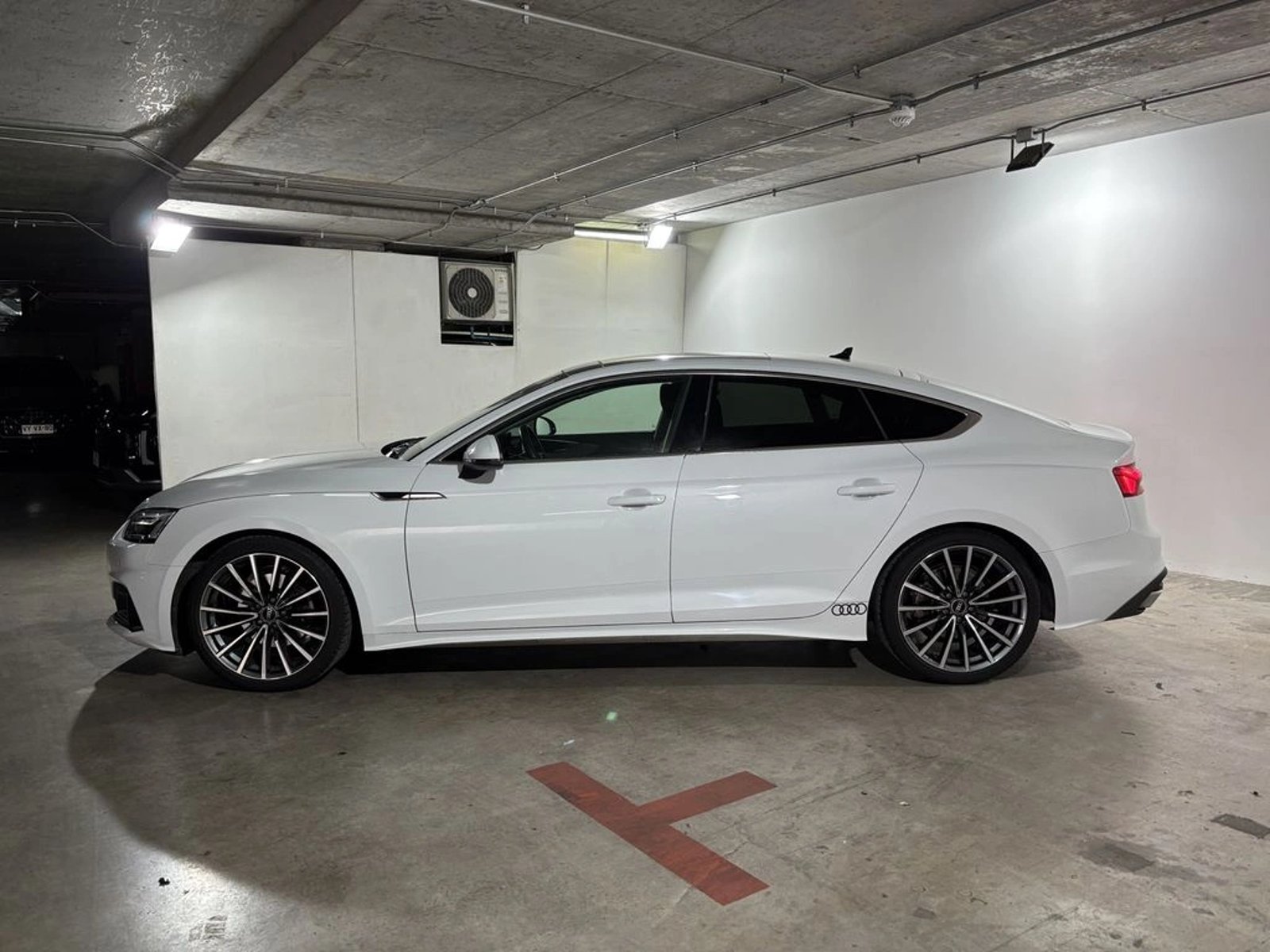 Audi A5 2.0 SPORTBACK 40 4X2 S-TRONIC AT 4P 2023 - Imagen 12 de 20