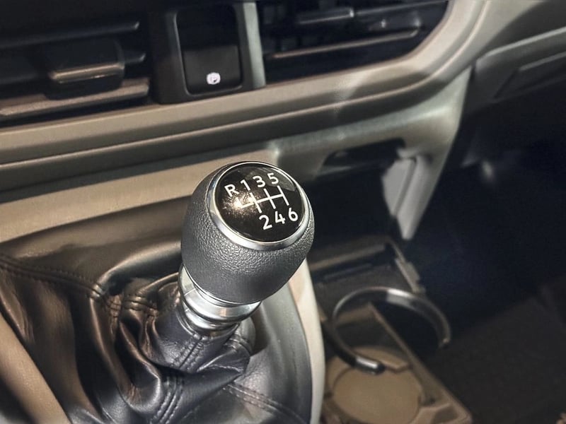 Volkswagen TRANSPORTER 2.0T DIESEL 2WD FURGON 6MT 4P 2025 - Imagen 8 de 13