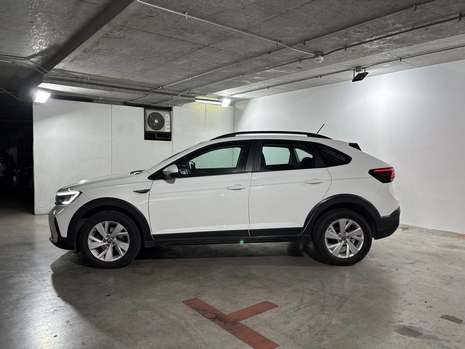 VOLKSWAGEN NIVUS 1.0 TSI COMFORTLINE 2023 - Imagen 7 de 16