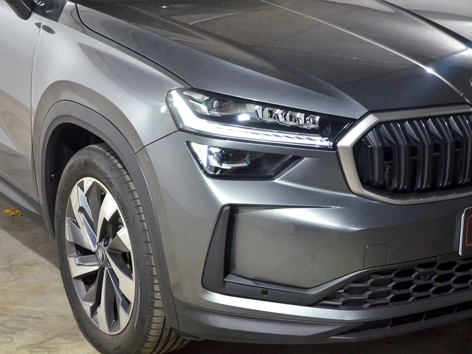 SKODA KODIAQ 2.0 TSI 4x4 - Design 2026 - Foto 5 de 17