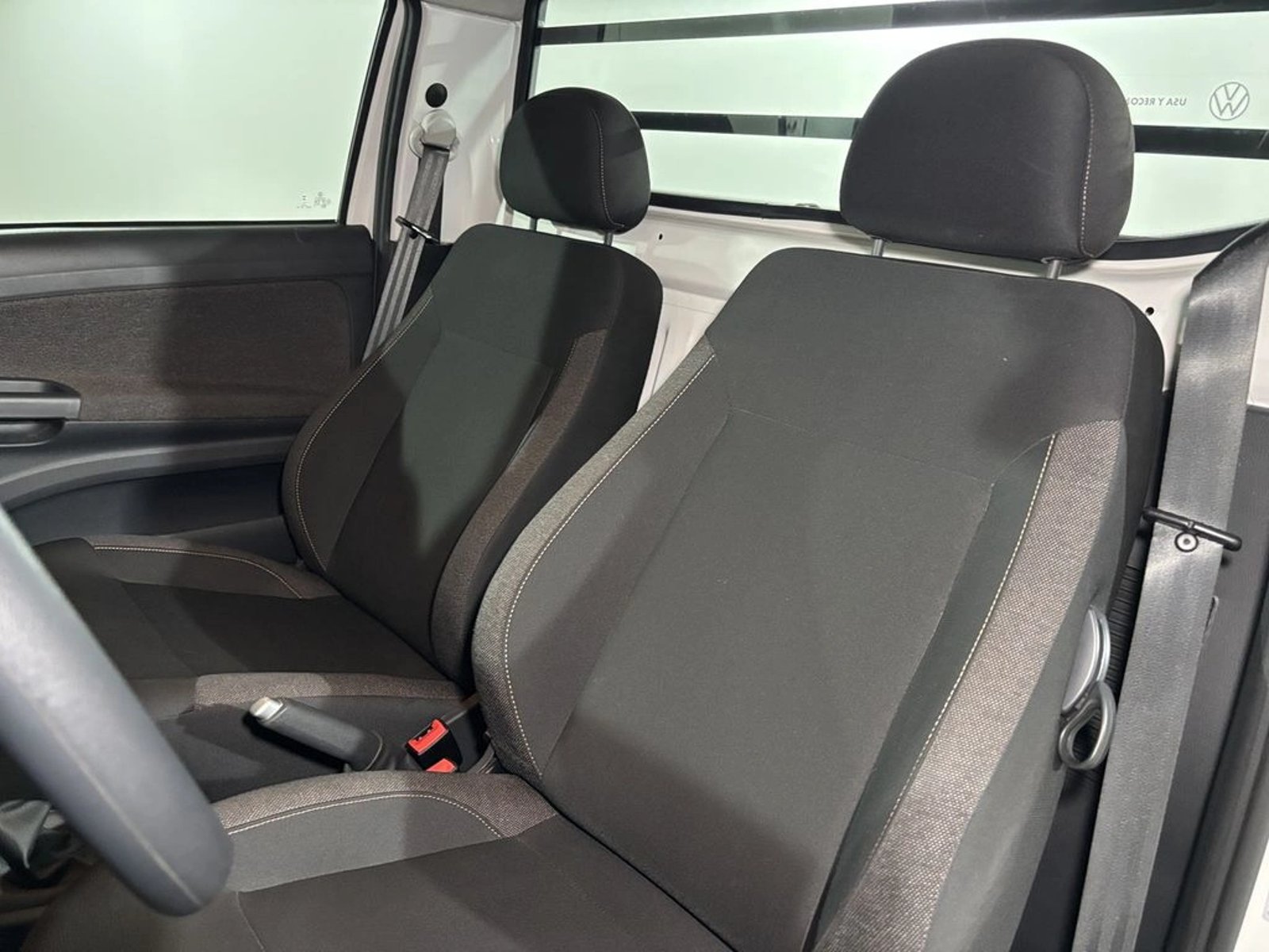Volkswagen SAVEIRO 1.6 MT Cabina Simple Lite 2026 - Imagen 11 de 16