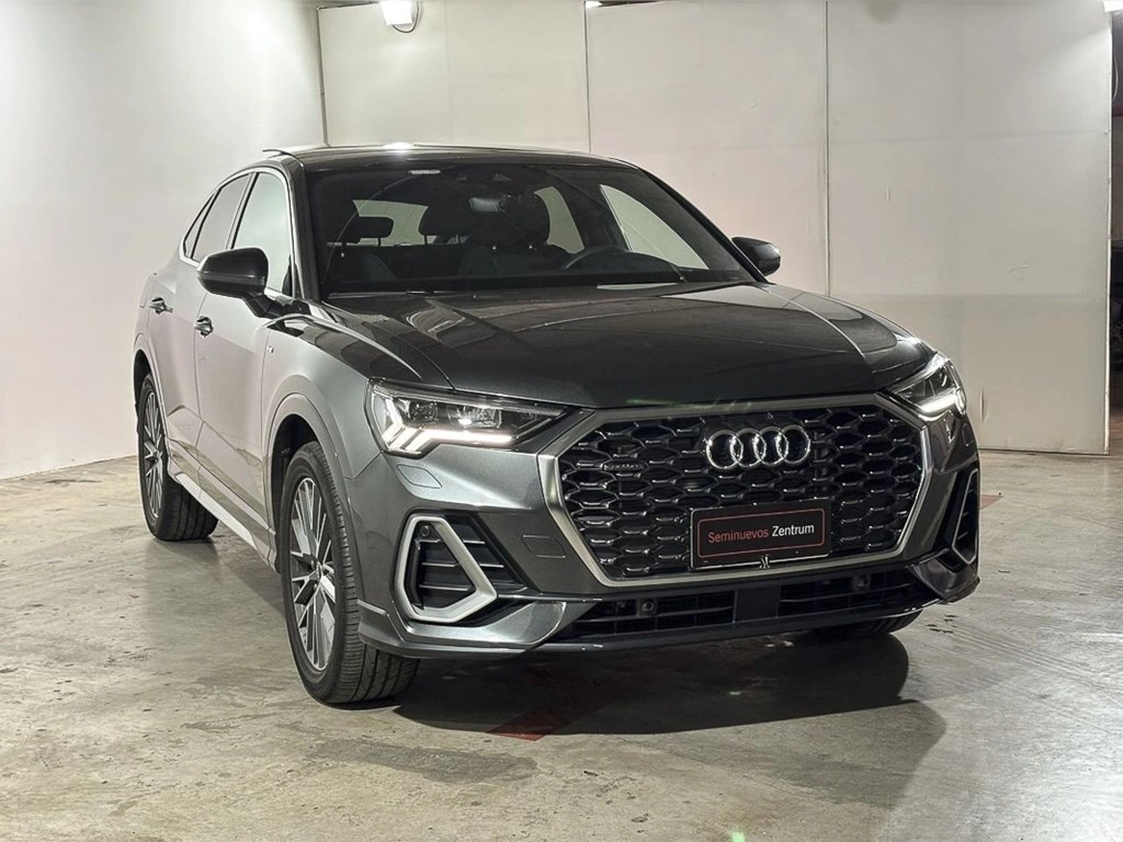 AUDI Q3 Sportback 40 TFSI Sport 2025 - Foto 3 de 16
