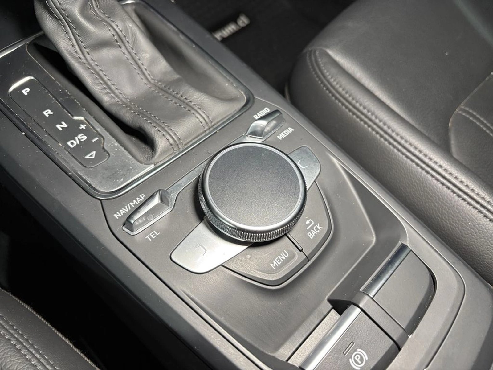 AUDI Q2 PI 35 TFSI Sport 2022 - Imagen 13 de 18
