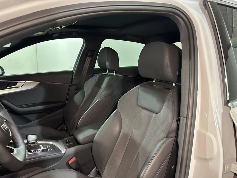 Audi A4 40 TFSI Sport 2025 - Imagen 13 de 20