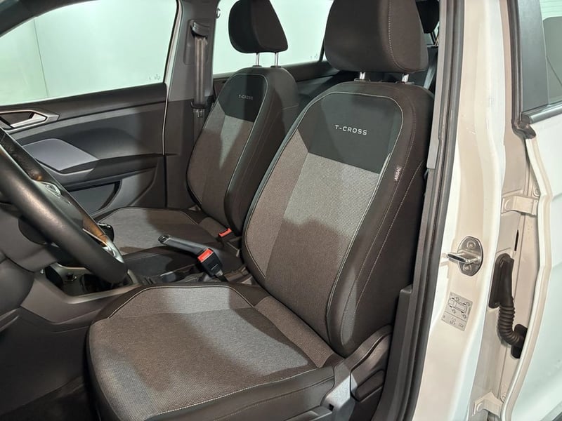 Volkswagen T-CROSS 1.0 TSI MT Trendline 2025 - Imagen 13 de 20