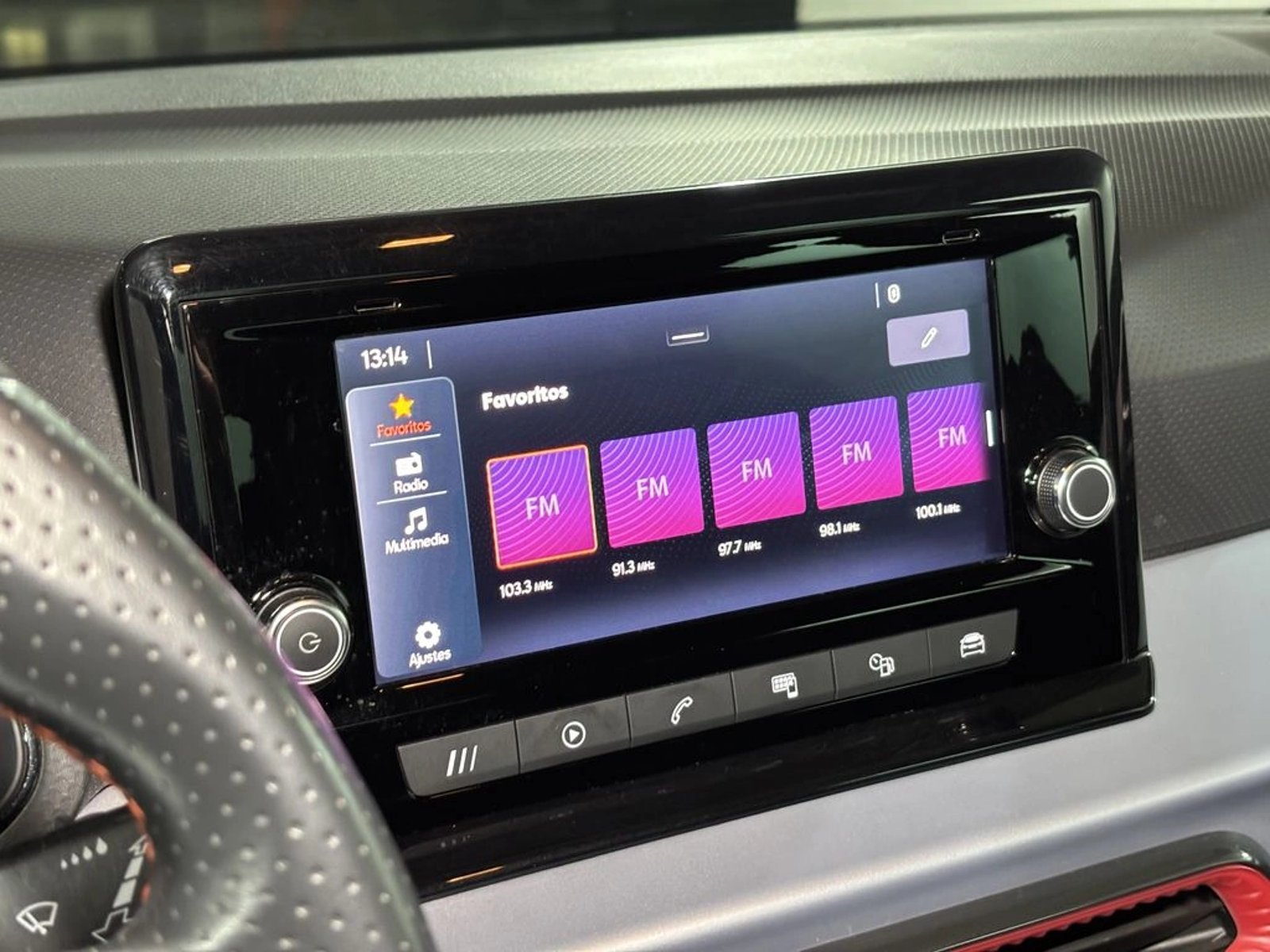 SEAT ARONA 1.6 STYLE AT 2023 - Imagen 12 de 16