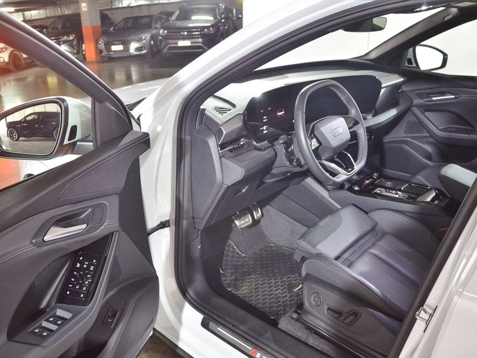 Audi Q6 e-tron 50 Sport 2026 - Imagen 8 de 17