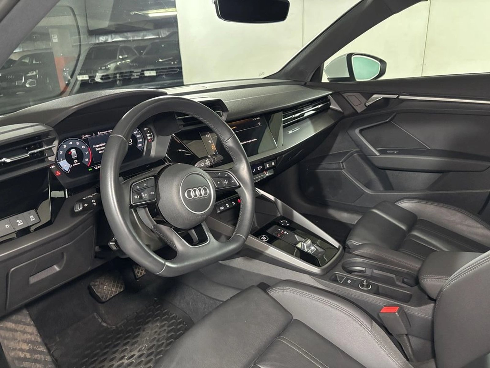Audi A3 SEDAN 35 TFSI 1.4 AUT SPORT 2024 - Imagen 11 de 20