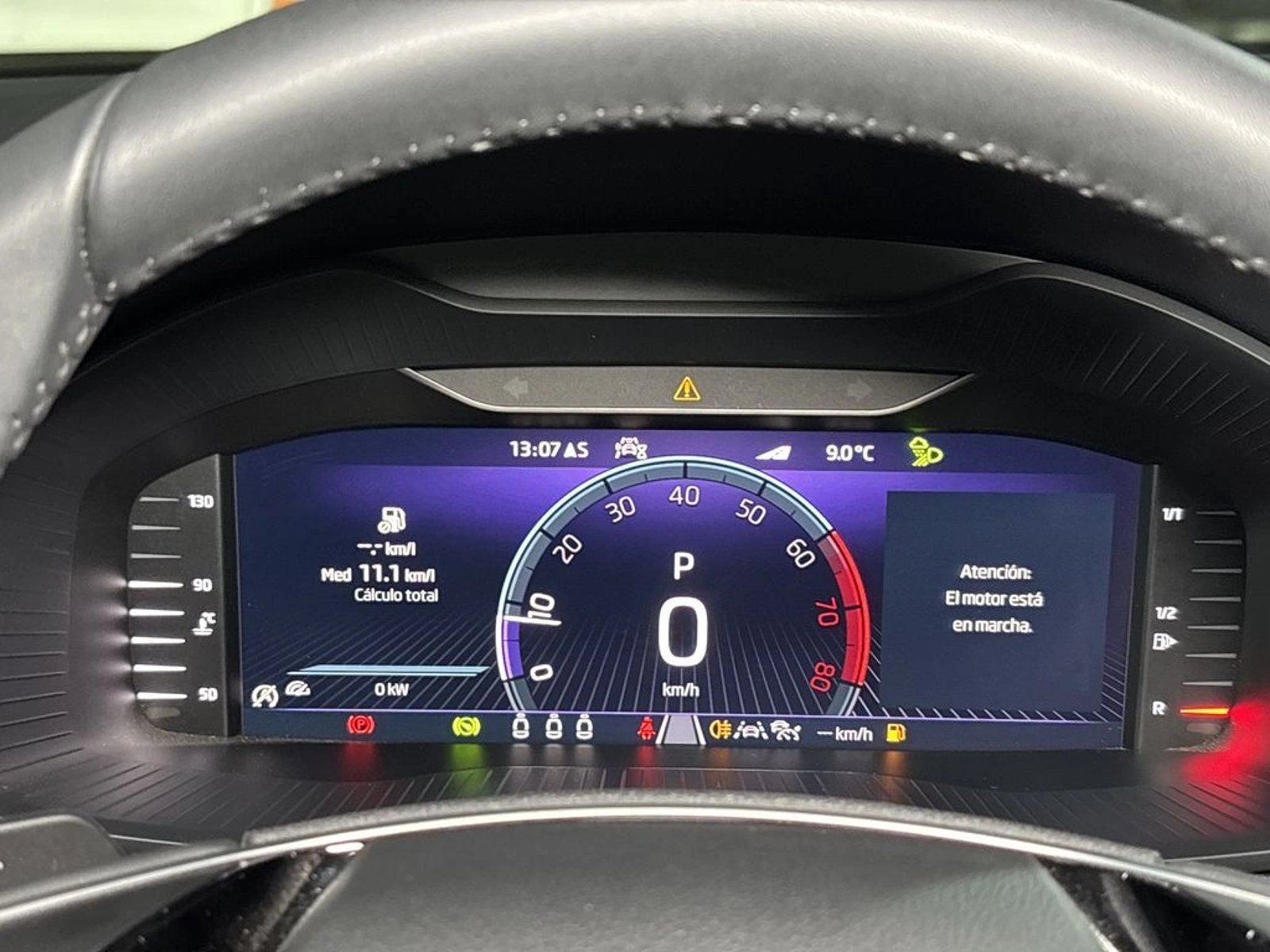 SKODA KAROQ 1.4 TSI DESIGN 4X2 AT 5P 2026 - Imagen 15 de 19