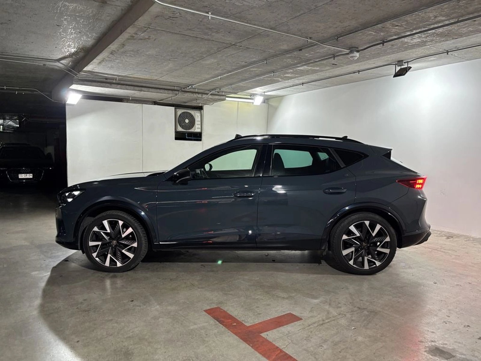 Cupra FORMENTOR VZ 2.0 TSI AT 4DRIVE 2025 - Imagen 13 de 20