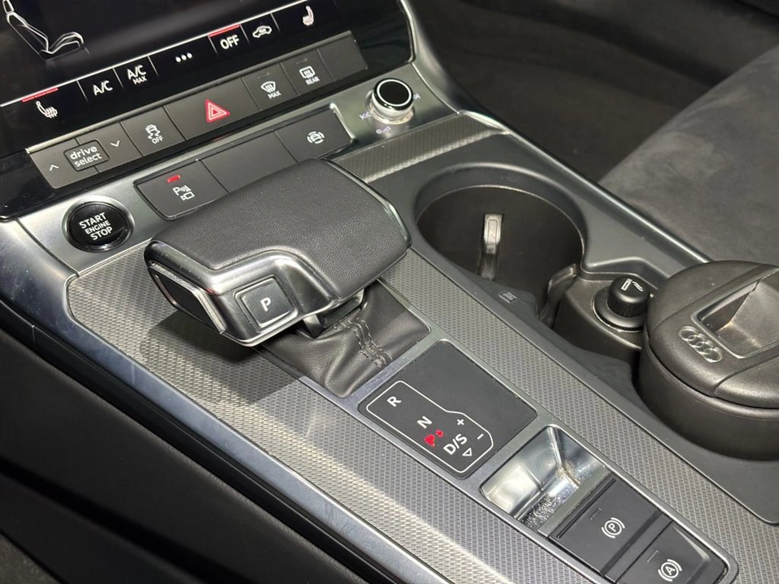 AUDI A6 2.0 40 TFSI SPORT AT 2022 - Imagen 13 de 18
