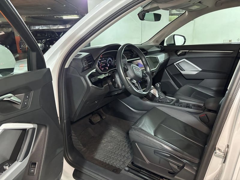 Audi Q3 35 TFSI 1.4 AUT 2024 - Imagen 14 de 20