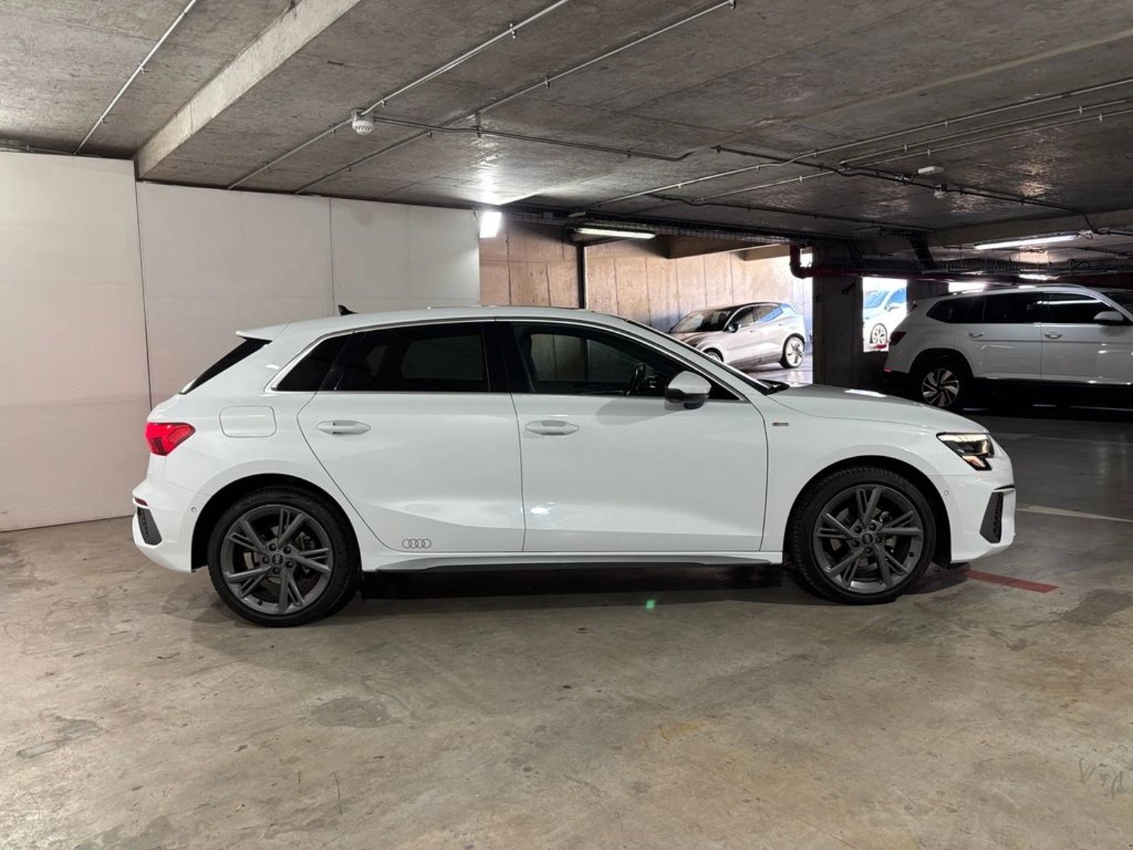 Audi A3 Sportback 35 TFSI Sport 2023 - Foto 5 de 20