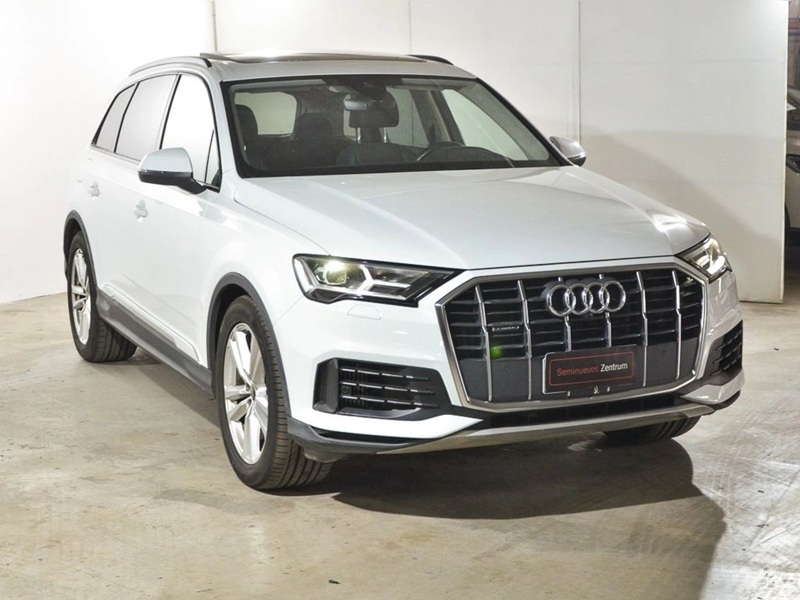AUDI Q7 55 TFSI 4X4 3.0 AUT 2024 - Foto 3 de 16