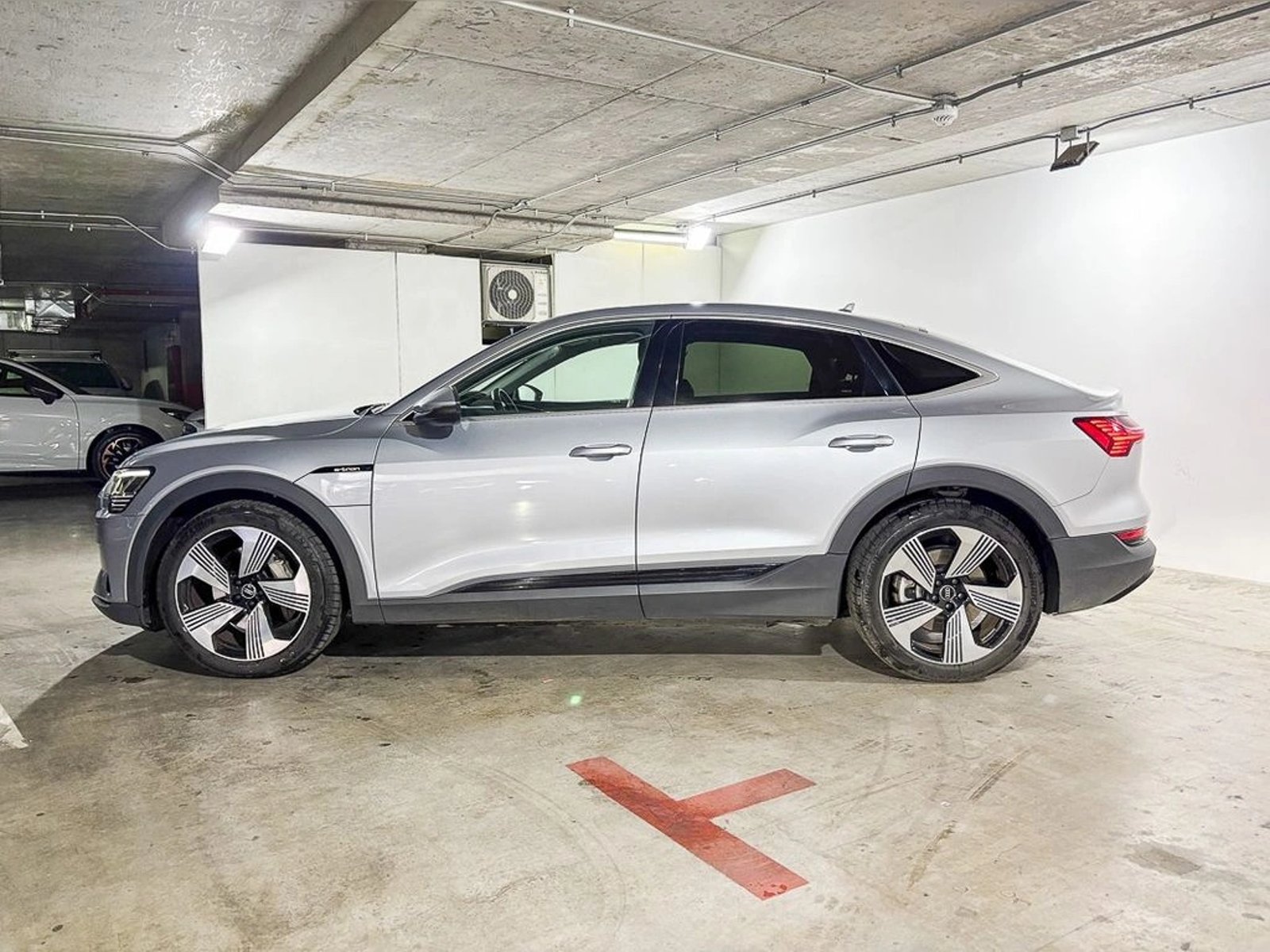 AUDI e-Tron Sportback ETRON 2024 - Imagen 9 de 17