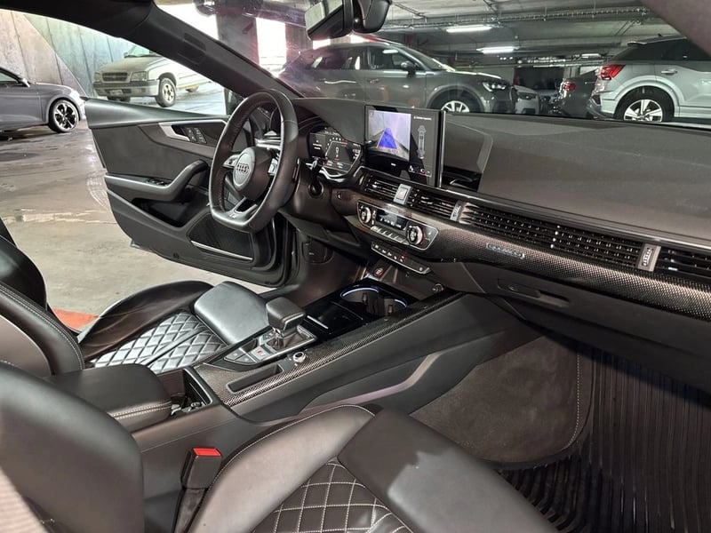 Audi S5 SPORTBACK 4X4 3.0 AT 2025 - Imagen 13 de 20