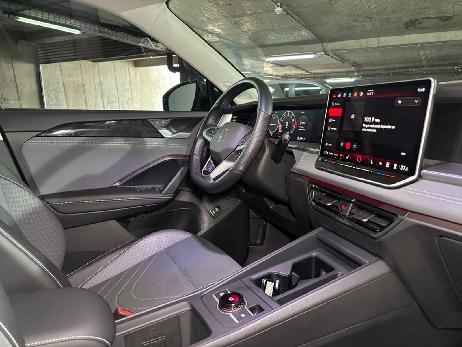 Volkswagen TIGUAN TSI 4X2 1.4 AT 2026 - Imagen 7 de 20