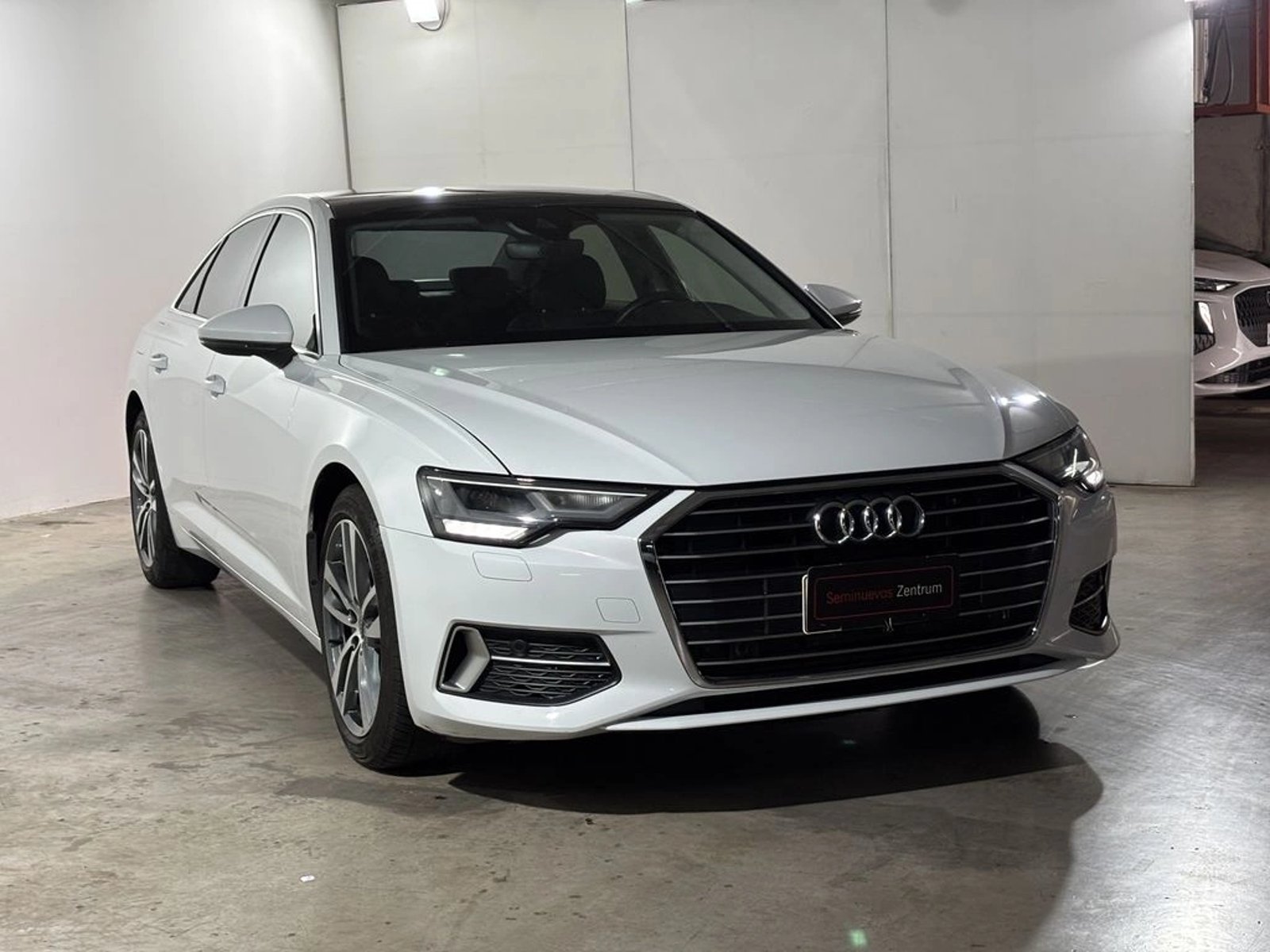 Audi A6 2.0 40 TFSI SPORT AT 2022 - Foto 3 de 18