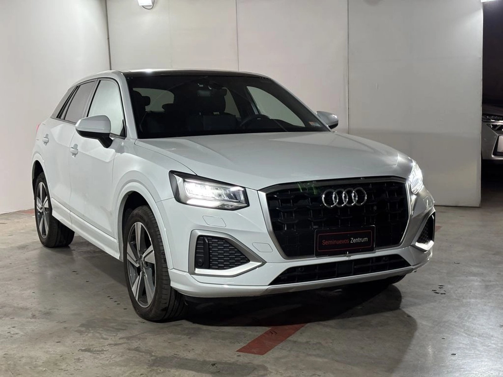 Audi Q2 PI 35 TFSI Sport 2025 - Imagen 3 de 16