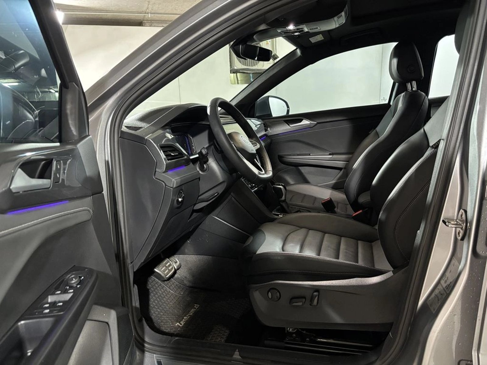 Volkswagen TAOS HIGHLINE AUT 2025 - Imagen 12 de 20