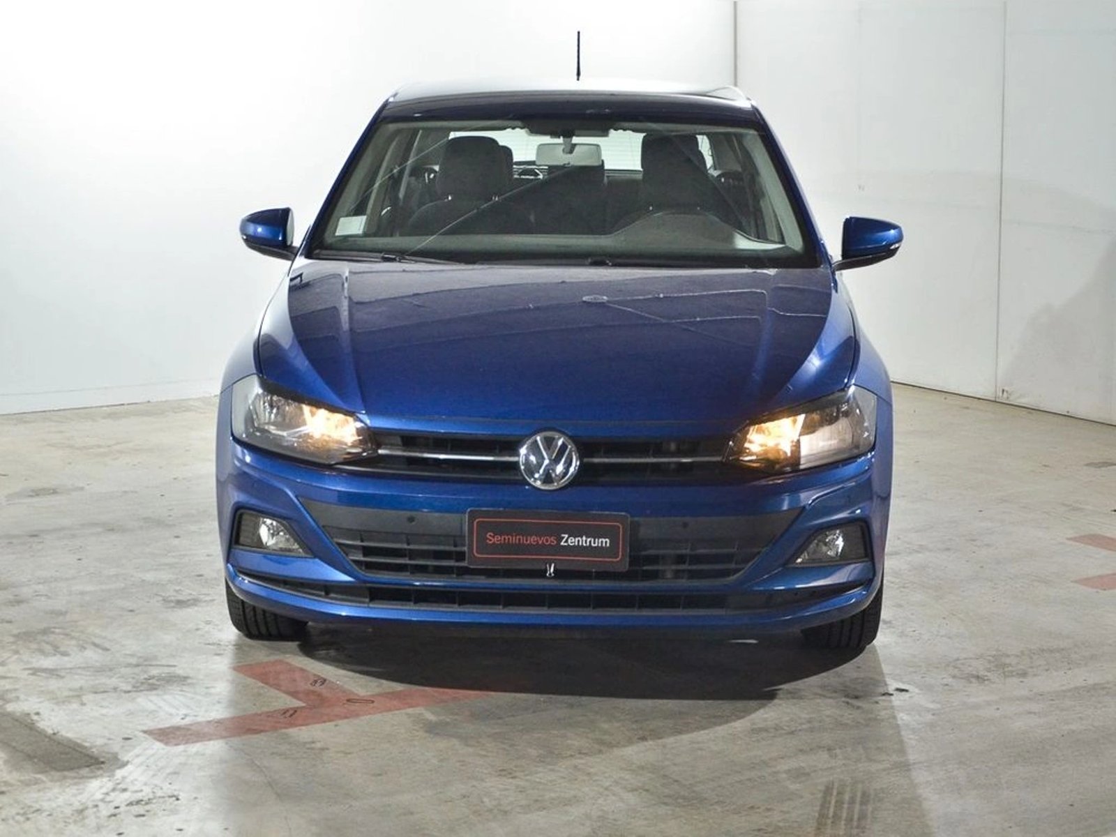Volkswagen POLO 1.6 MT Comfortline 2023 - Foto 2 de 12