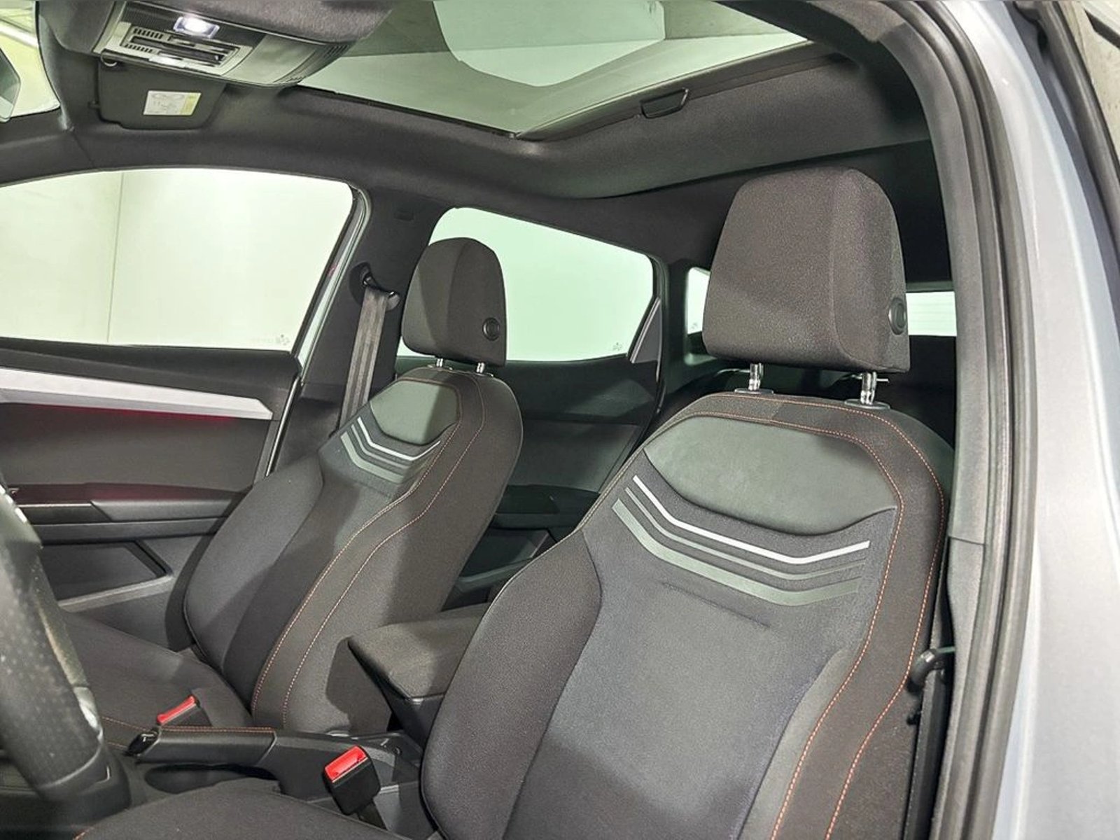 SEAT IBIZA 1.6 FR AT 2023 - Imagen 9 de 15