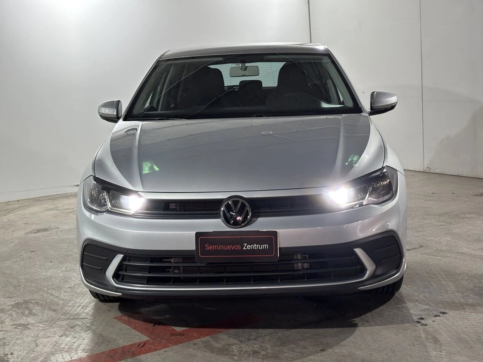 Volkswagen POLO 1.6 MT Comfortline 2025 - Foto 2 de 20