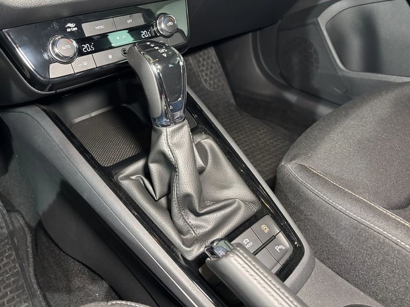 Skoda KAMIQ 1.5 TSI AT - Design 2027 - Imagen 18 de 20