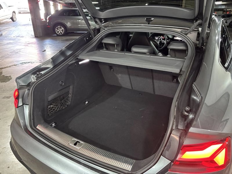 Audi S5 SPORTBACK 4X4 3.0 AT 2025 - Imagen 11 de 20