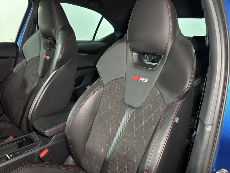 Skoda OCTAVIA VRS TFSI 2.0 AUT 2024 - Imagen 19 de 20