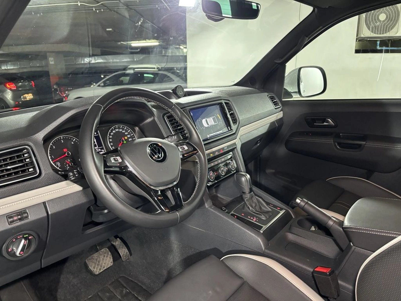 VOLKSWAGEN AMAROK V6 3.0 TDI AT Highline 4Motion 2025 - Imagen 11 de 20
