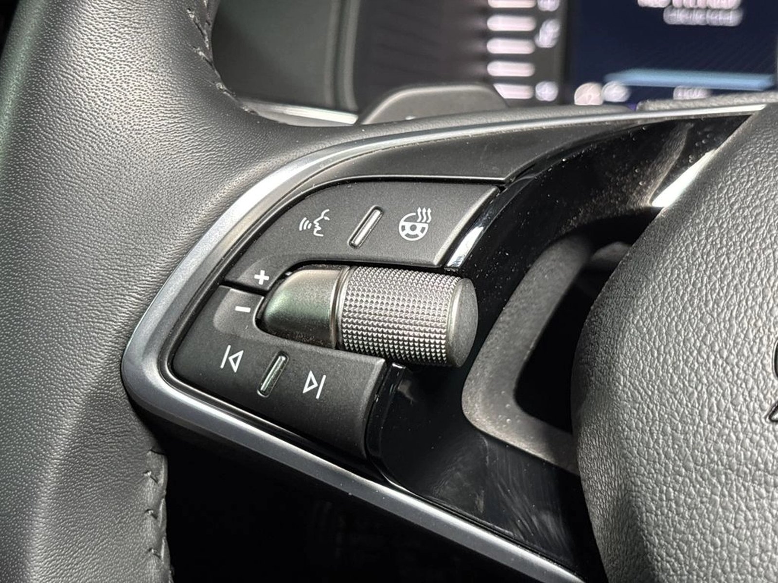 SKODA KAROQ 1.4 TSI DESIGN 4X2 AT 5P 2026 - Imagen 19 de 19